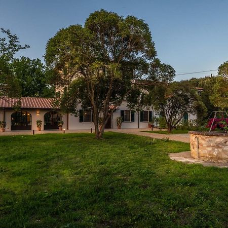 Villa Del Nonno, Luxury Tuscan Farmhouse With Pool Orentano Экстерьер фото
